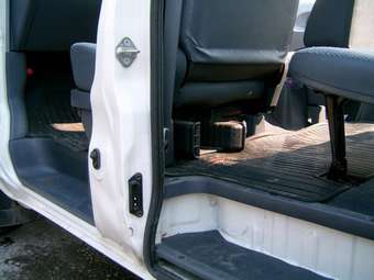 2003 Toyota Town Ace Noah Pictures