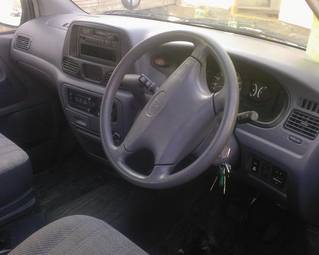 2005 Toyota Town Ace Noah Pictures