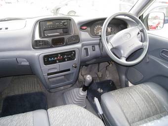 2002 Toyota Town Ace Van Pictures