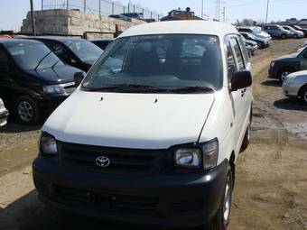 2002 Toyota Town Ace Van Pictures