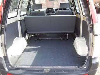 2003 Toyota Town Ace Van Photos