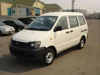 2004 Toyota Town Ace Van Wallpapers