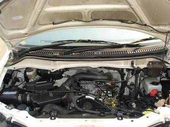 2004 Toyota Town Ace Van Pictures