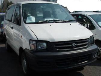 2006 Toyota Town Ace Van Photos