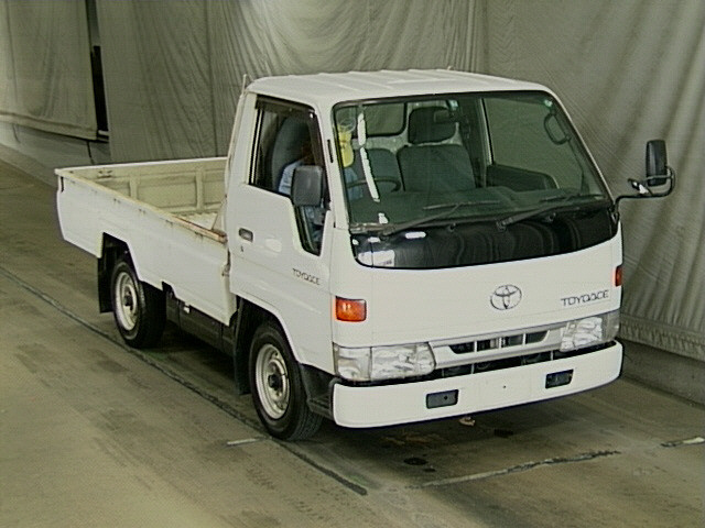 1997 Toyota Toyoace Images