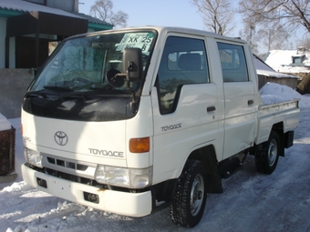 2001 Toyoace