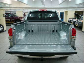 2008 Toyota Tundra Wallpapers