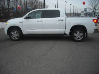 2009 Toyota Tundra Pictures