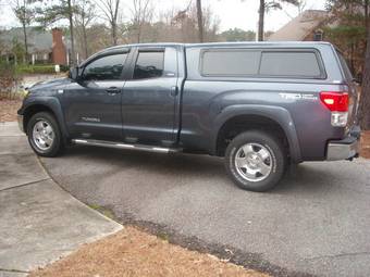 2010 Toyota Tundra Photos