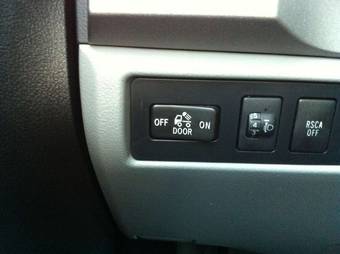 2010 Toyota Tundra Images