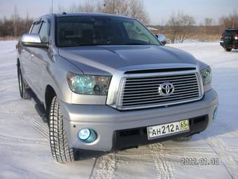 2010 Toyota Tundra Pictures