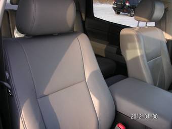 2010 Toyota Tundra Photos