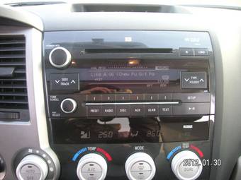 2010 Toyota Tundra Pictures