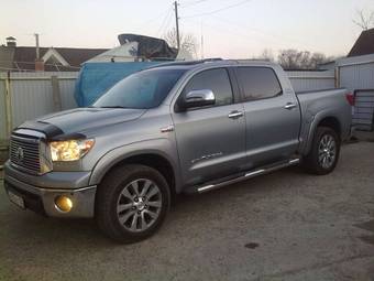 2010 Toyota Tundra Photos