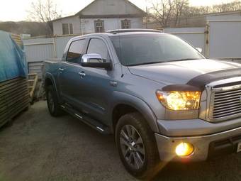 2010 Toyota Tundra Pictures