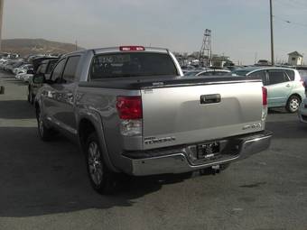 2010 Toyota Tundra Pictures