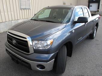 2010 Toyota Tundra Photos