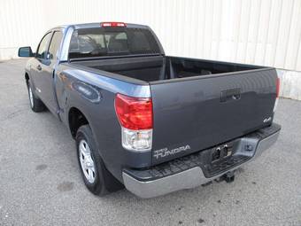 2010 Toyota Tundra Photos