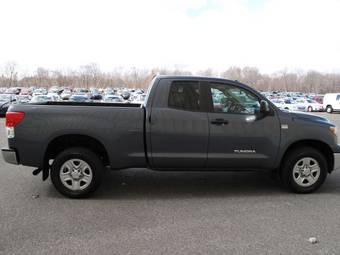 2010 Toyota Tundra Images