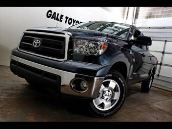 2010 Toyota Tundra Photos