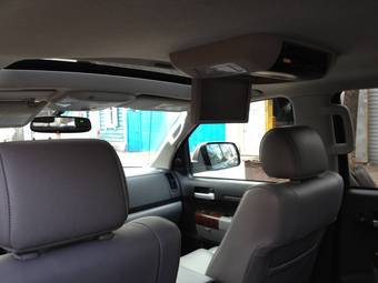 2010 Toyota Tundra Photos