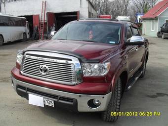 2010 Toyota Tundra Pictures