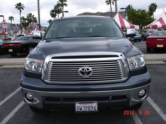 2010 Toyota Tundra Pictures