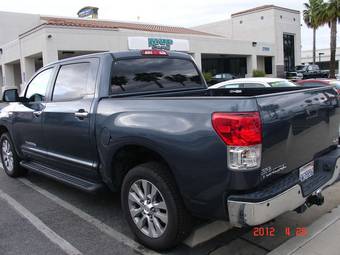 2010 Toyota Tundra Photos