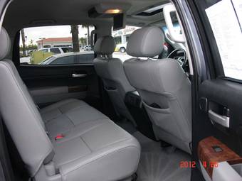 2010 Toyota Tundra Images