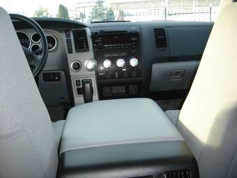 2011 Toyota Tundra Wallpapers