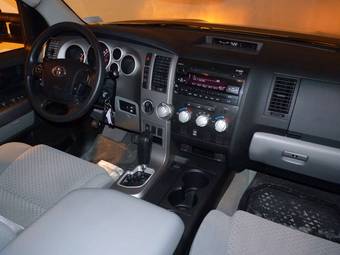 2011 Toyota Tundra Photos