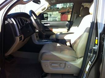 2011 Toyota Tundra Pictures