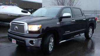 2011 Toyota Tundra Photos