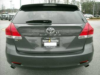 2009 Toyota Venza Pictures