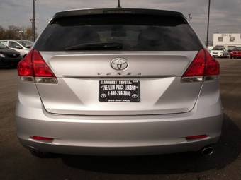 2009 Toyota Venza Photos