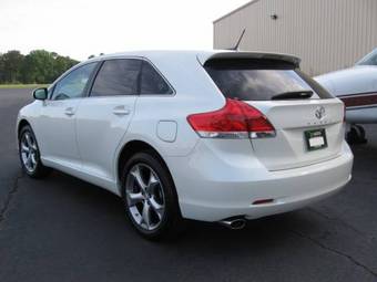 2009 Toyota Venza Photos