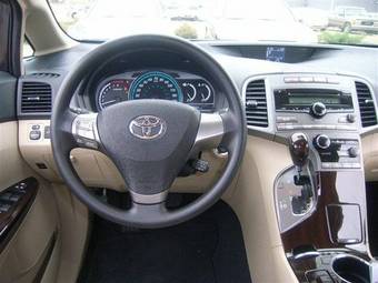 2009 Toyota Venza Pics