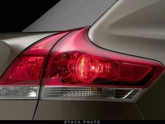 2010 Toyota Venza Photos