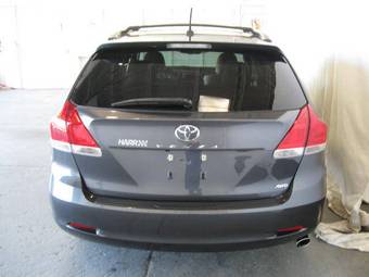 2010 Toyota Venza Photos