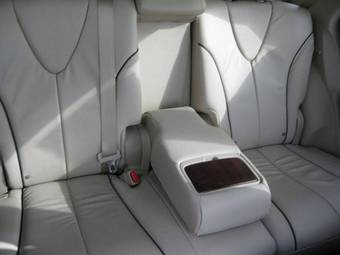 2010 Toyota Venza Images
