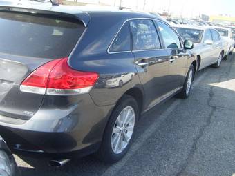 2010 Toyota Venza Photos