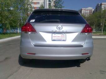 2010 Toyota Venza Pics