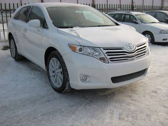 2011 Toyota Venza Pictures