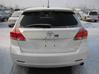 2011 Toyota Venza Pictures