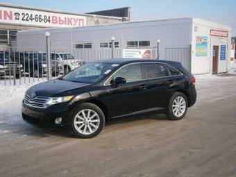 2011 Toyota Venza Photos