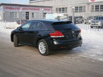 2011 Toyota Venza Photos