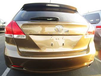 2011 Toyota Venza Images