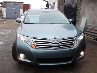 2011 Toyota Venza Photos