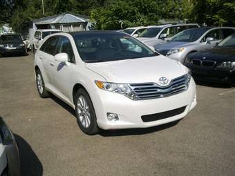 2012 Toyota Venza Pictures