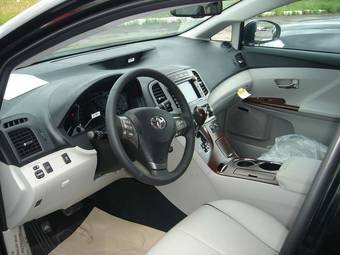 2012 Toyota Venza Photos